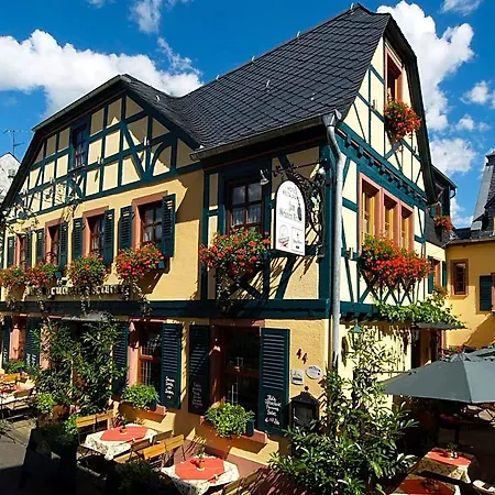 Weinhotel Des Riesling Zum Gruenen Kranz 3*