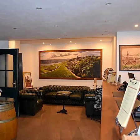 Weinhotel Des Riesling Zum Gruenen Kranz Hotel Schwetzingen