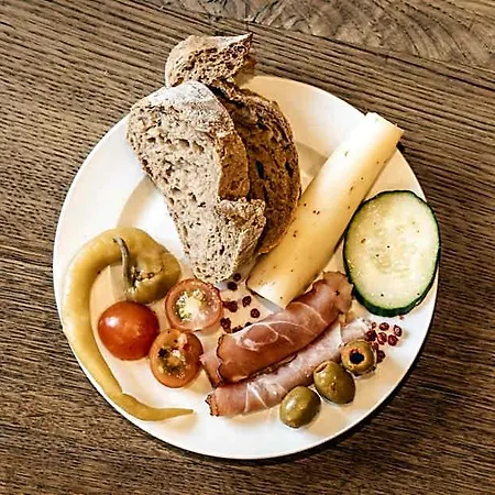 Weinhotel Des Riesling Zum Gruenen Kranz Schwetzingen